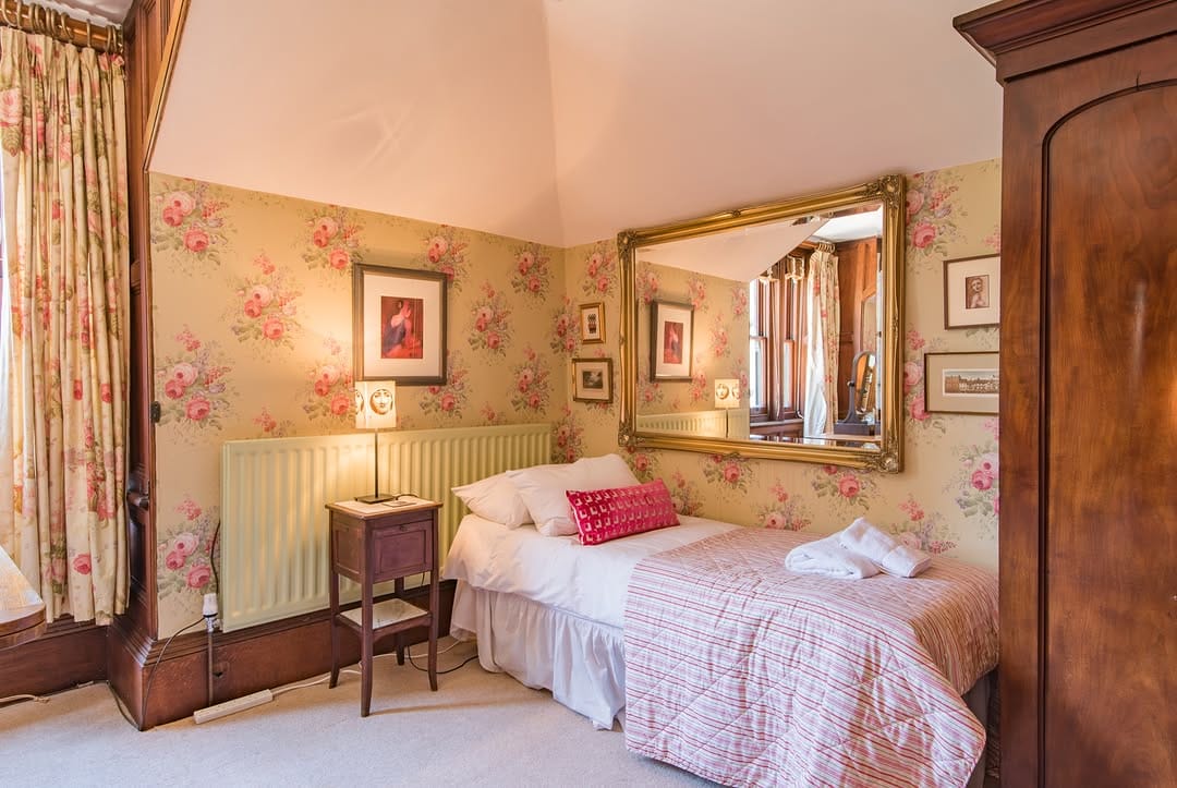 Post 5 by Keepers Cottages | Kent Holiday Homes on Instagram (carousel)