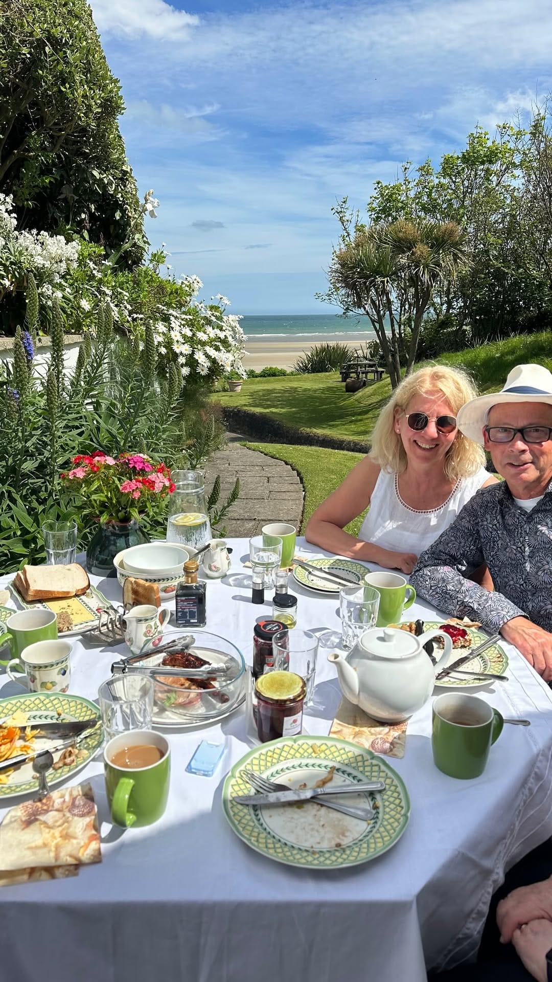 Post 4 by The Cottages Ireland on Instagram (video)