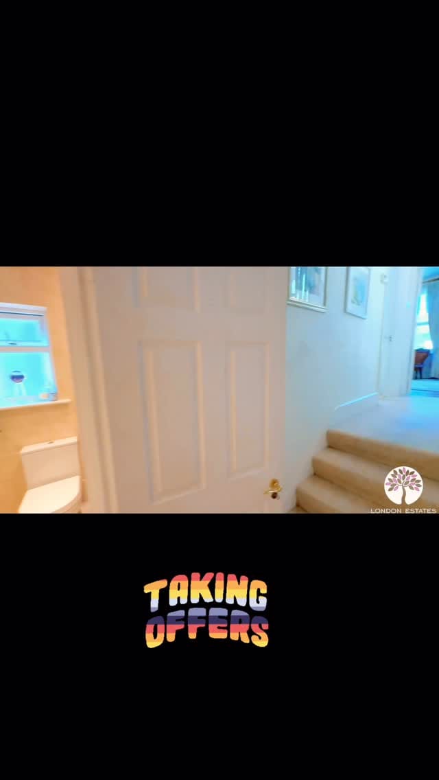 Post 7 by LONDON ESTATES on Instagram (video)
