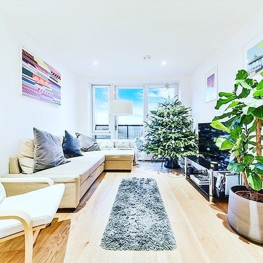 Post 10 by Tenimic Real Estate GroupUK💎🇬🇧 on Instagram (carousel)