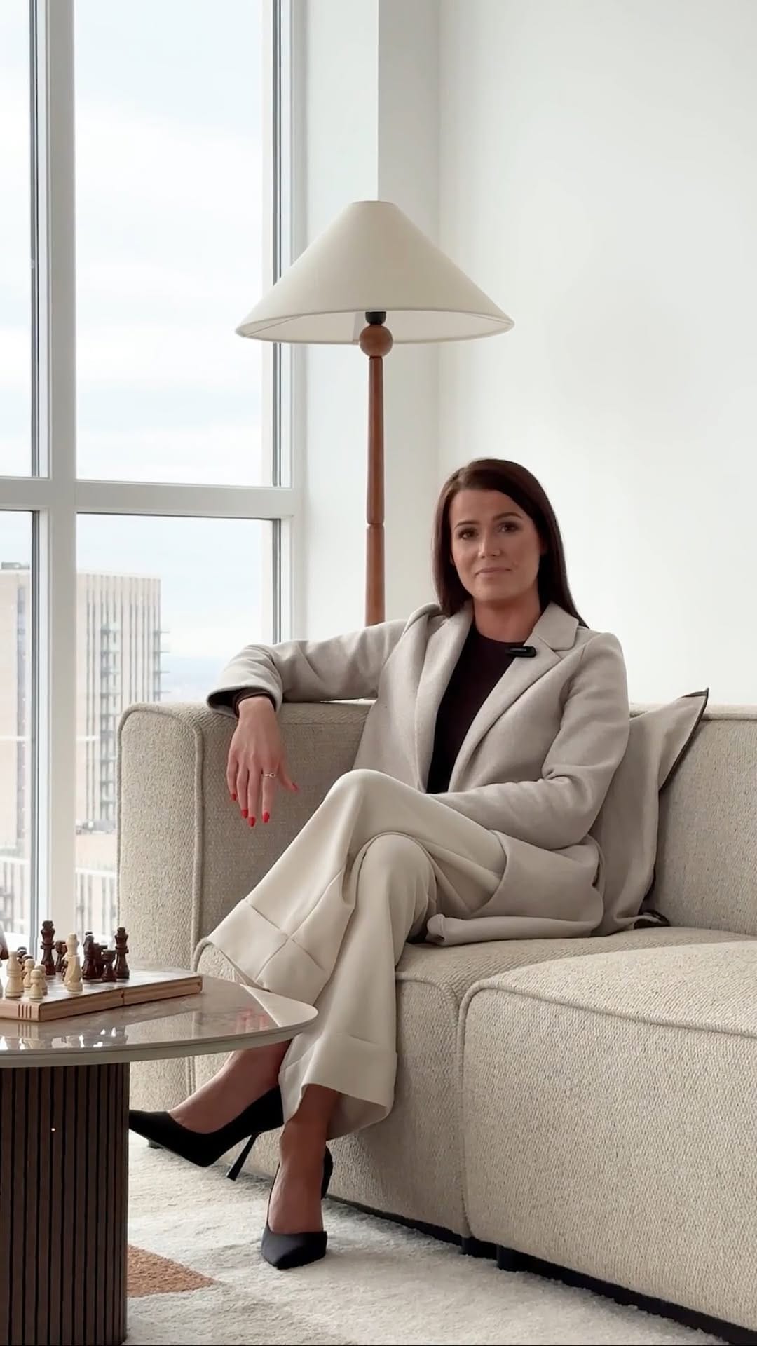 Post 7 by Foxtons on Instagram (video)