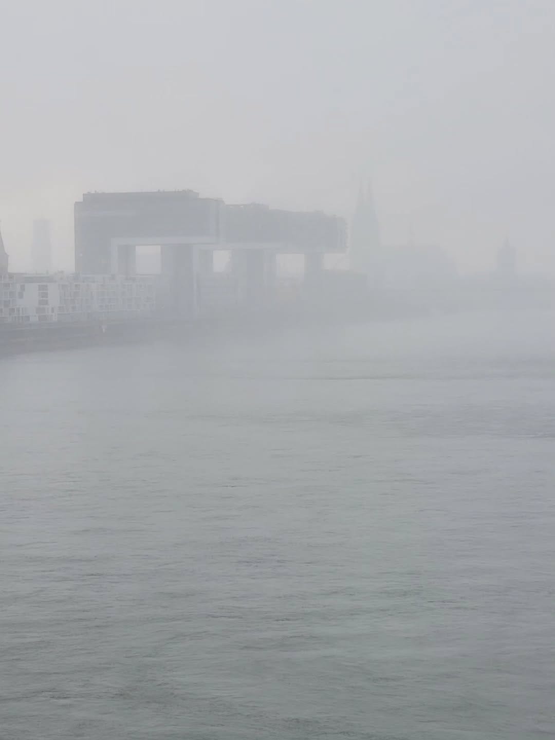 Post 3 by Kölsche Jung on Instagram (image)
