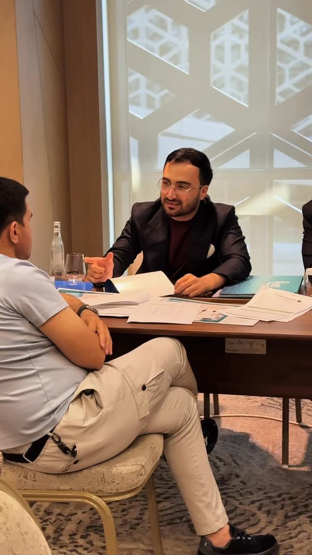 Post 1 by Jumanazar Khushbakov - Dubay Ko’chmas Mulk Agenti on Instagram (video)