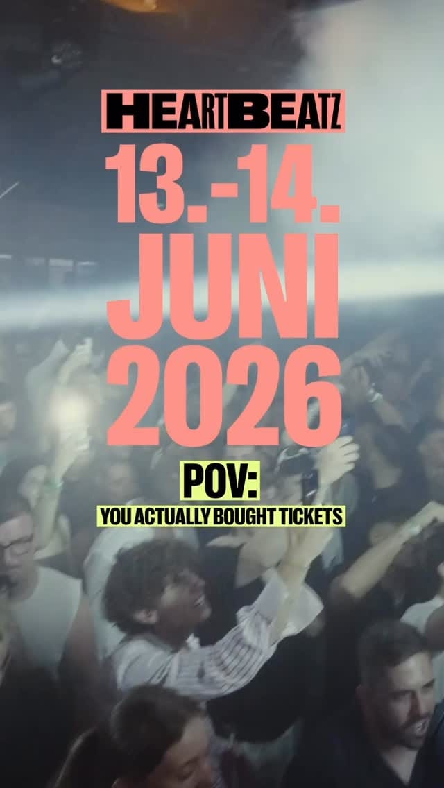 Post 3 by DeeVoe on Instagram (video)