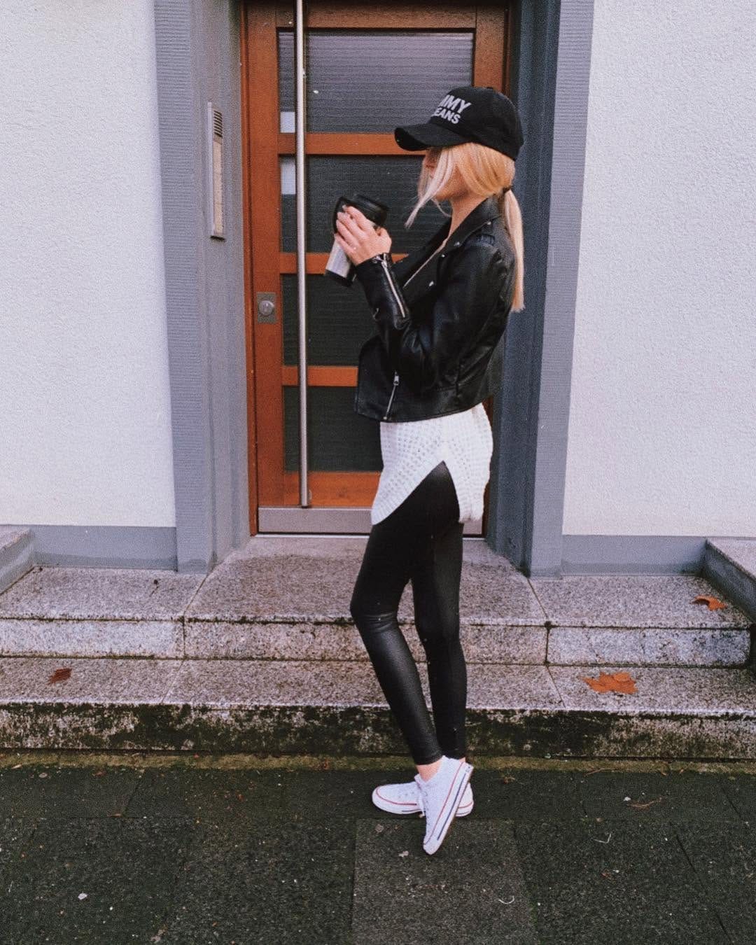 Post 5 by Andrea Dolcezza on Instagram (image)