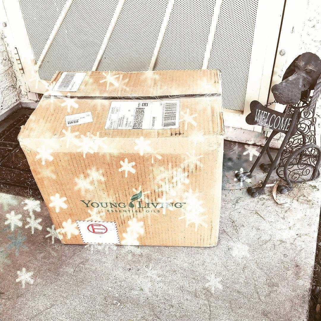 Post 2 by Lemons and Cedarwood on Instagram (image)
