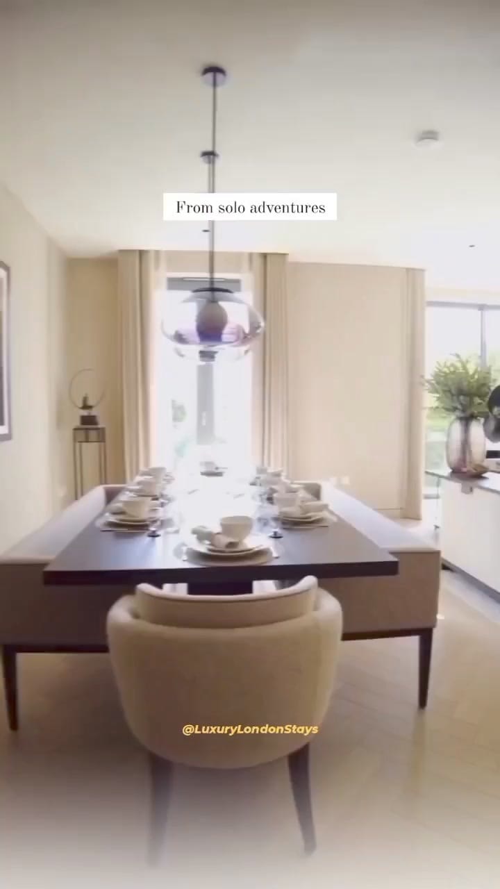 Post 6 by LUXURY LONDON STAYS on Instagram (video)