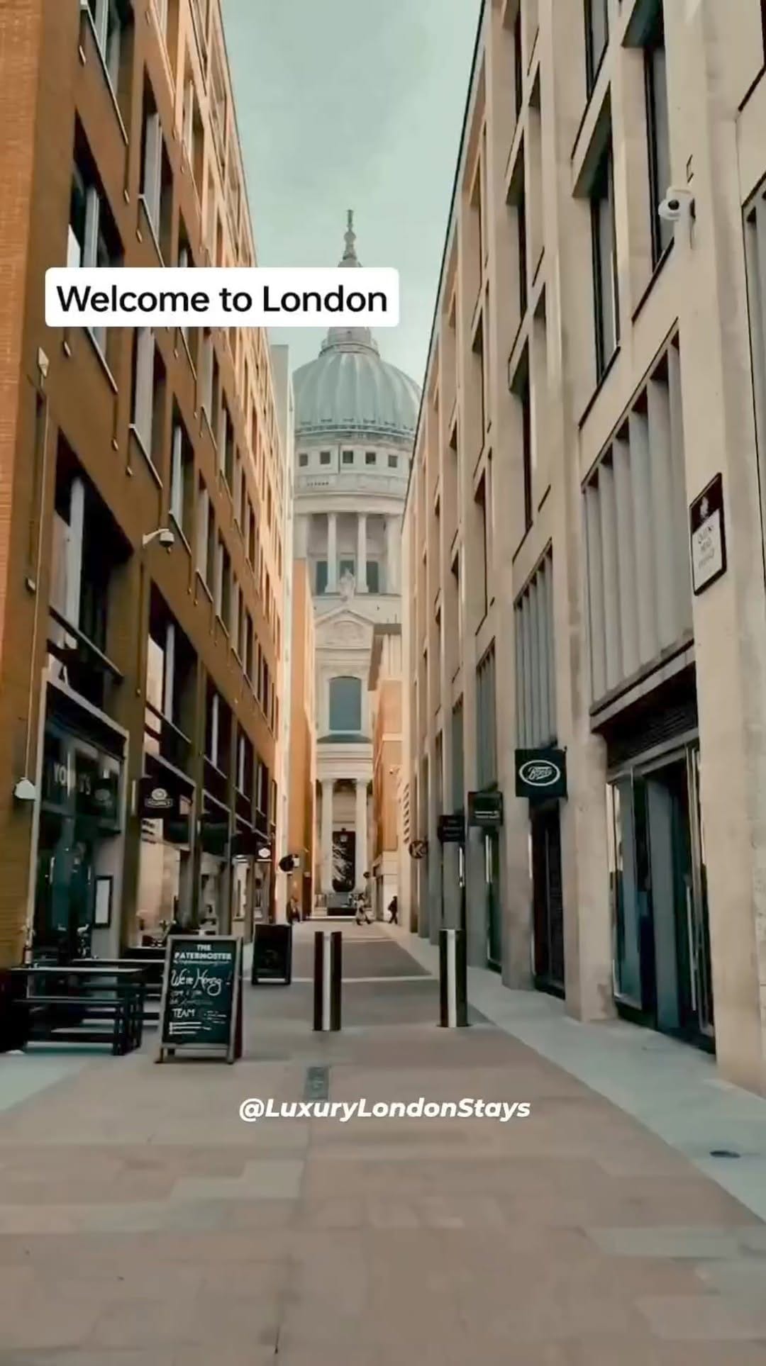 Post 1 by LUXURY LONDON STAYS on Instagram (video)