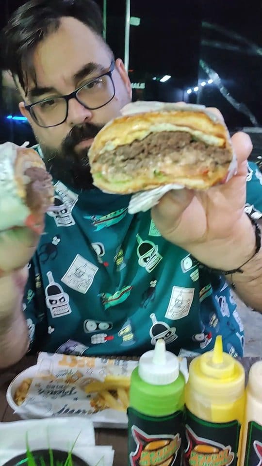 Post 7 by PERNIL EL VIÑEDO 🇻🇪 Más de 30 años de experiencia on Instagram (video)