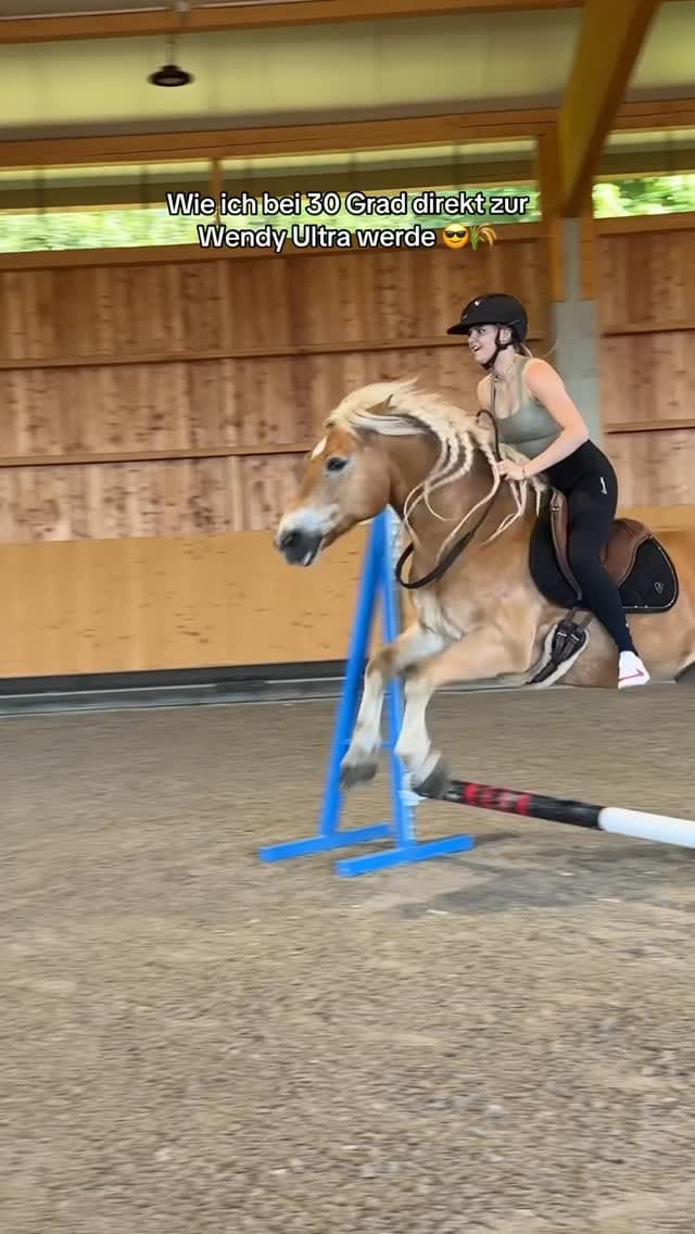 Post 5 by Anja Federwisch on Instagram (video)