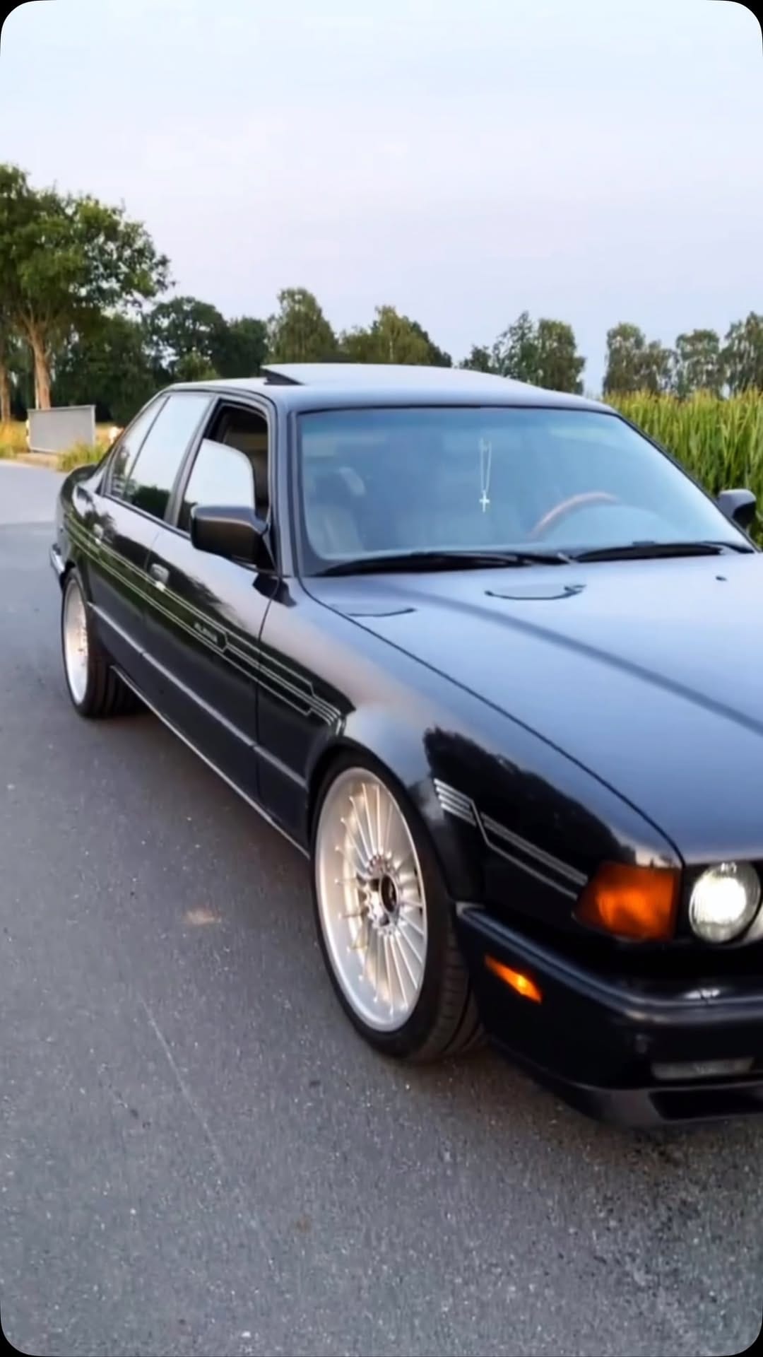 Post 9 by Bmw e32 Cla$$iC on Instagram (video)