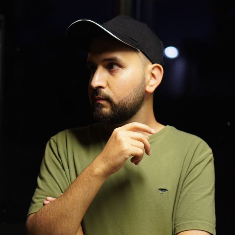 Post 5 by Ali ATH on Instagram (image)