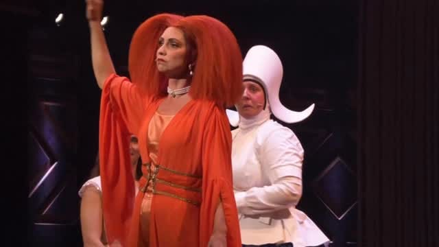 Post 2 by Stage Theater des Westens on Instagram (video)