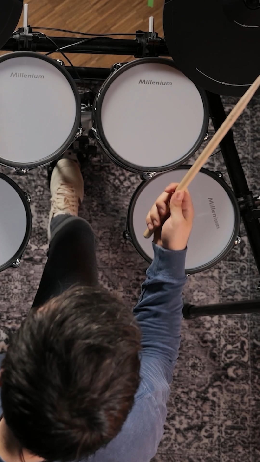Post 2 by Todor Akimov on Instagram (video)