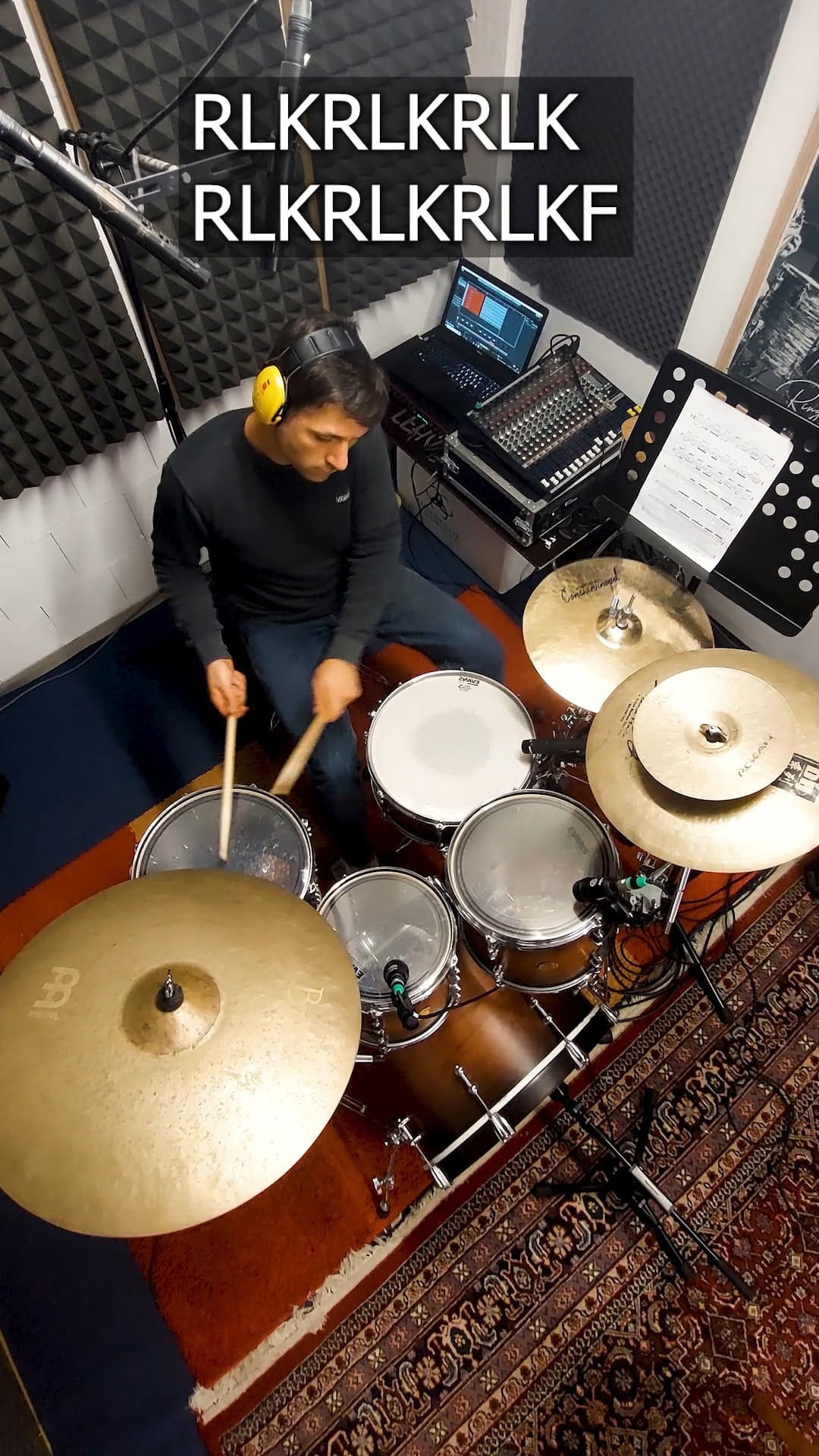 Post 10 by Todor Akimov on Instagram (video)