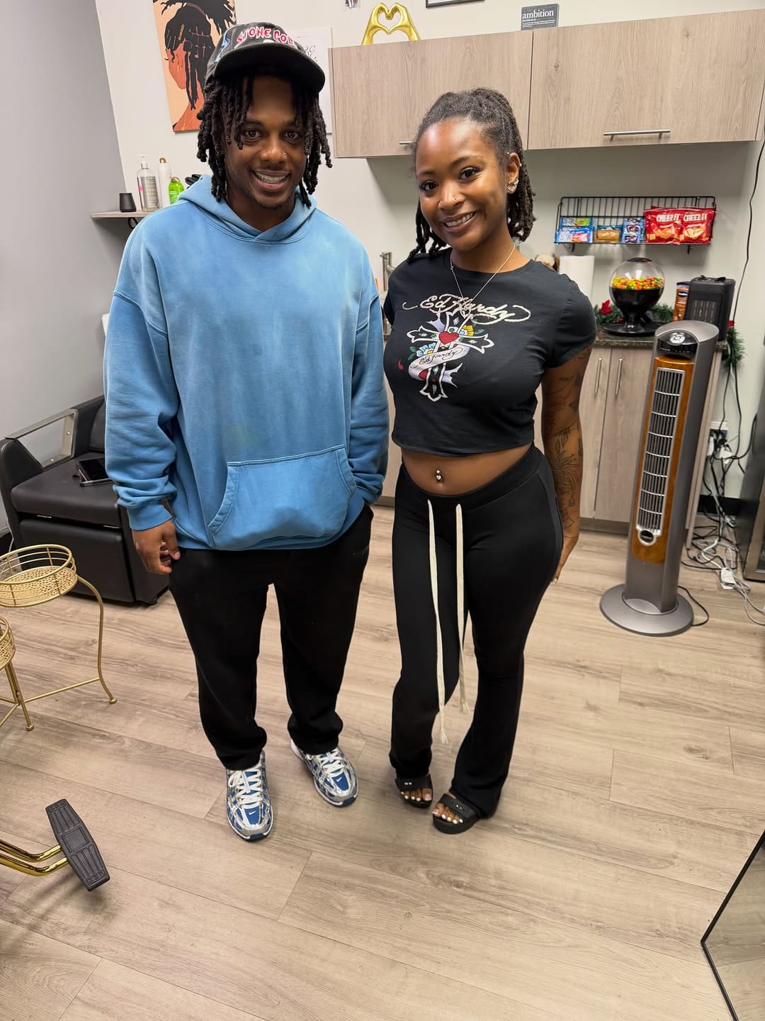 Post 4 by Kira 🤍 | CERTIFIED LOCTICIAN 🪮| 📍 WESTLAND, MI on Instagram (carousel)