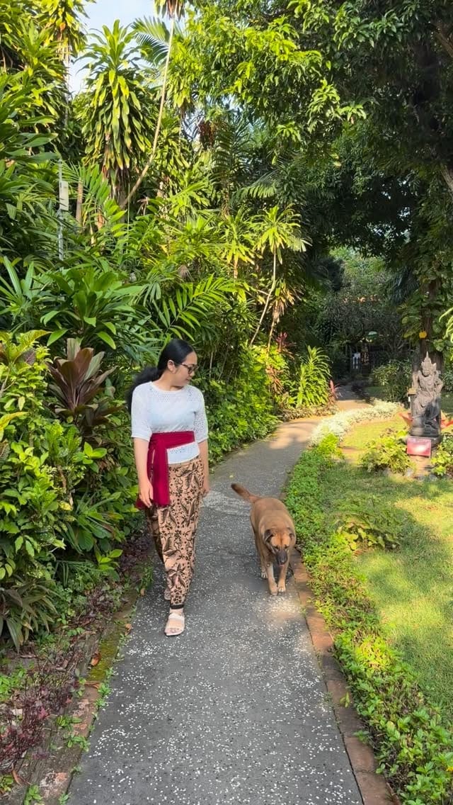 Post 6 by Agung Indah on Instagram (video)