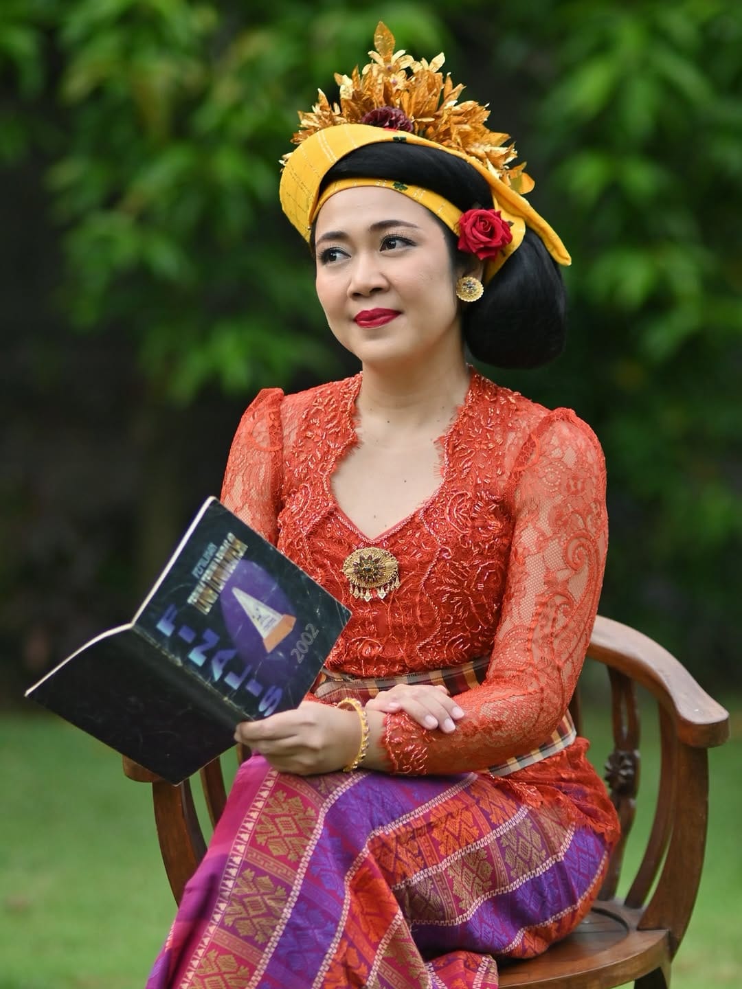 Post 4 by Agung Indah on Instagram (carousel)