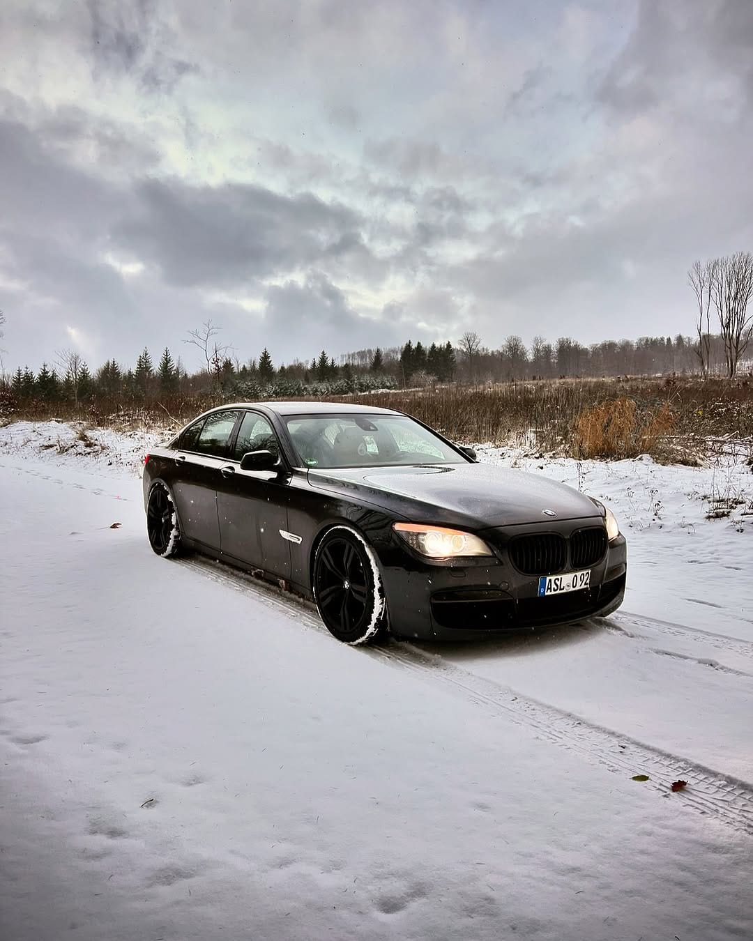Post 10 by Oliver Müller on Instagram (image)