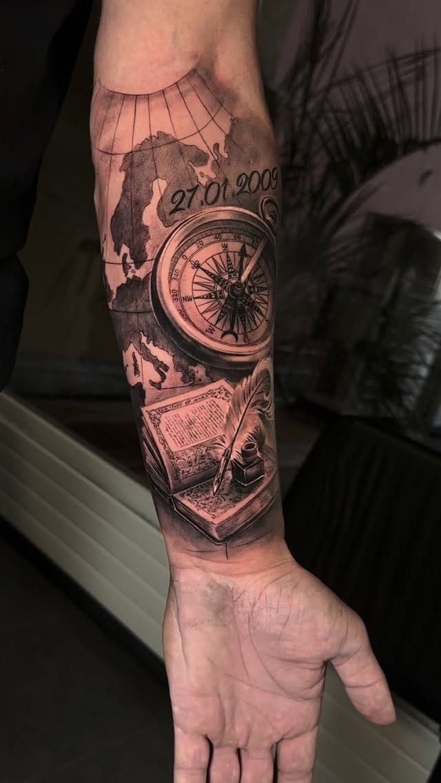 Post 8 by Vilson Tattooartist -TIGRI- on Instagram (video)