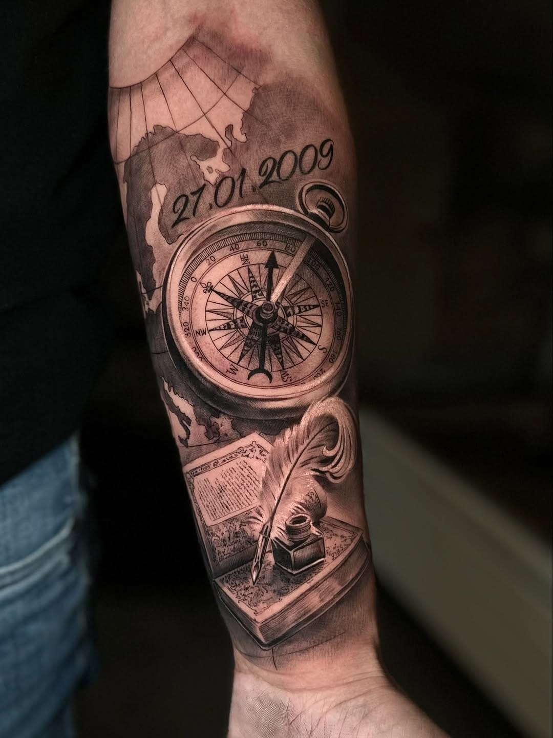 Post 9 by Vilson Tattooartist -TIGRI- on Instagram (carousel)