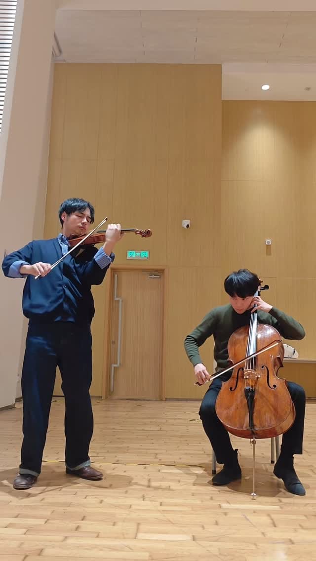 Post 7 by Yibai Chen｜陈亦柏 on Instagram (video)