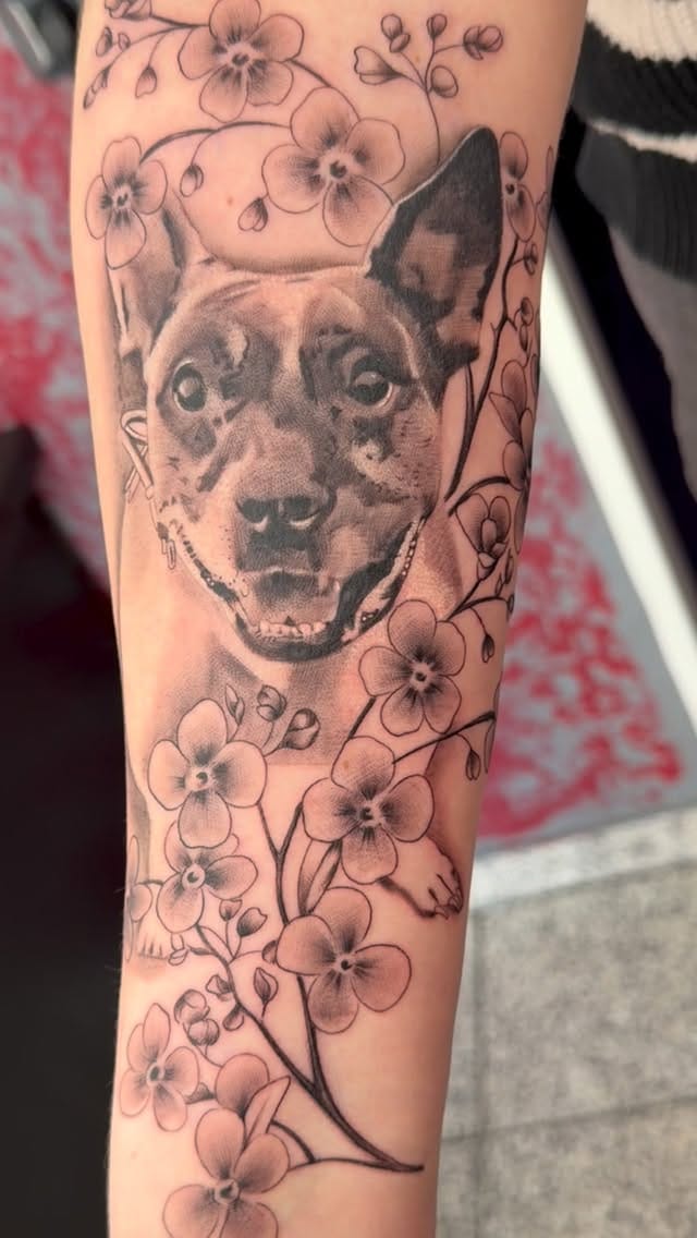 Post 8 by Schmierfink TATTOO Studio on Instagram (video)