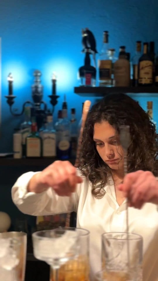 Post 7 by Bar Akademija on Instagram (video)