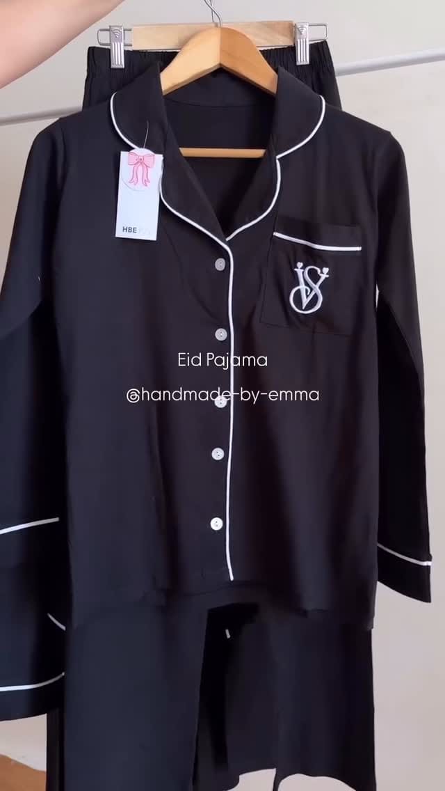 Post 2 by Handmade by emma on Instagram (video)