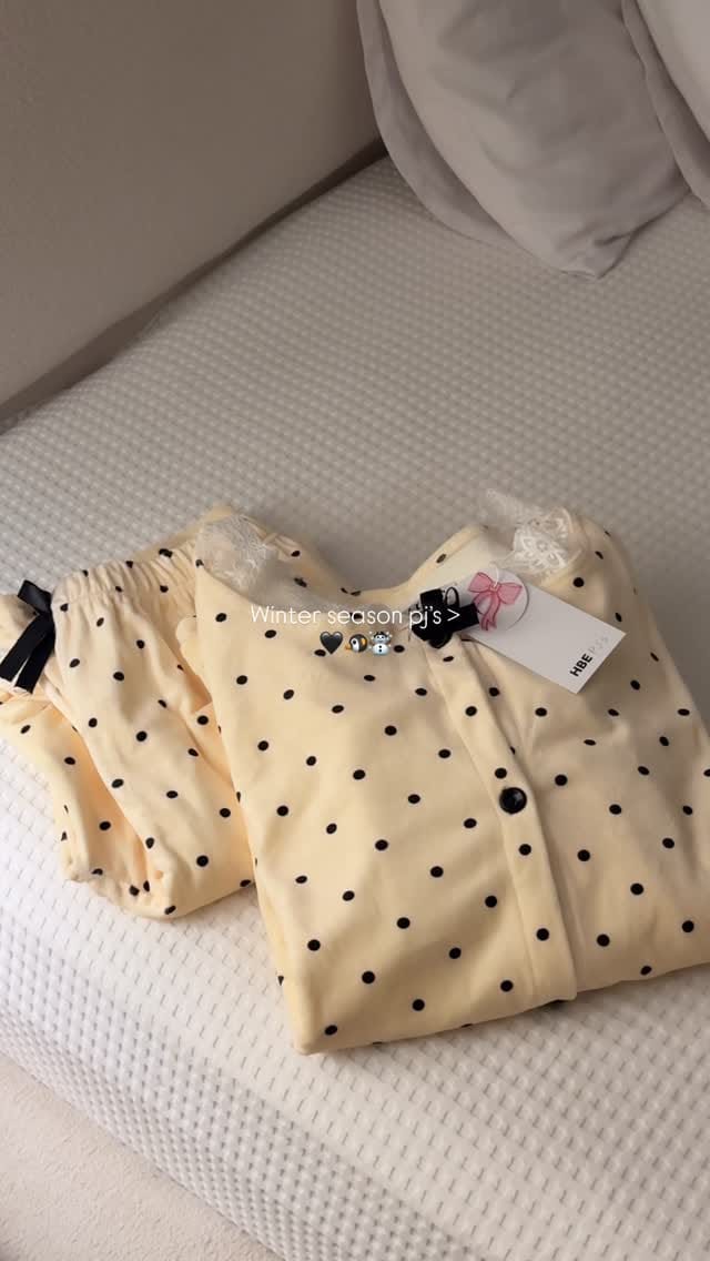 Post 10 by Handmade by emma on Instagram (video)