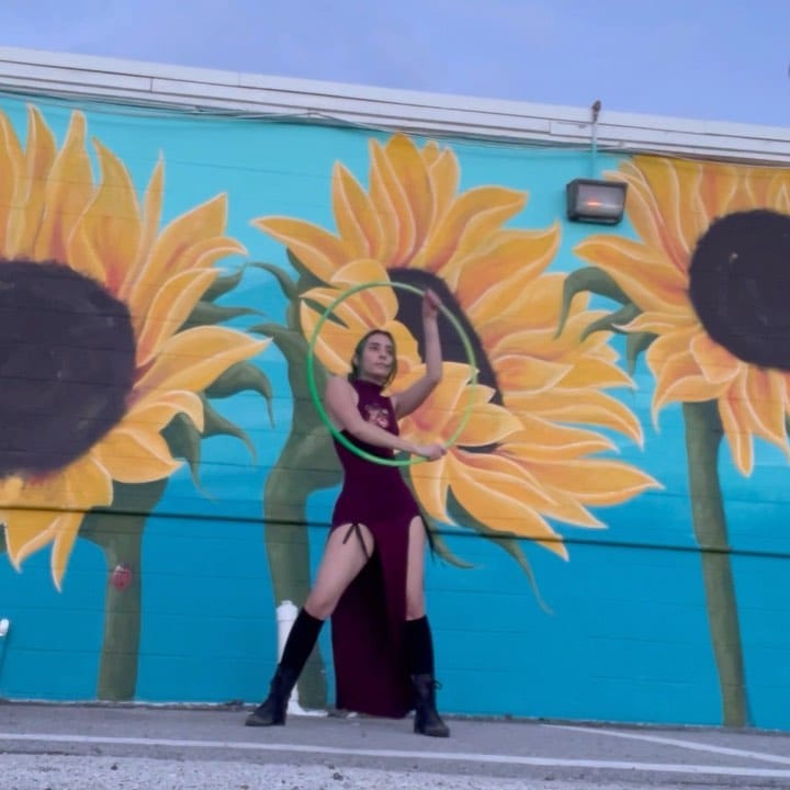 Post 9 by Raquel ✨ on Instagram (video)