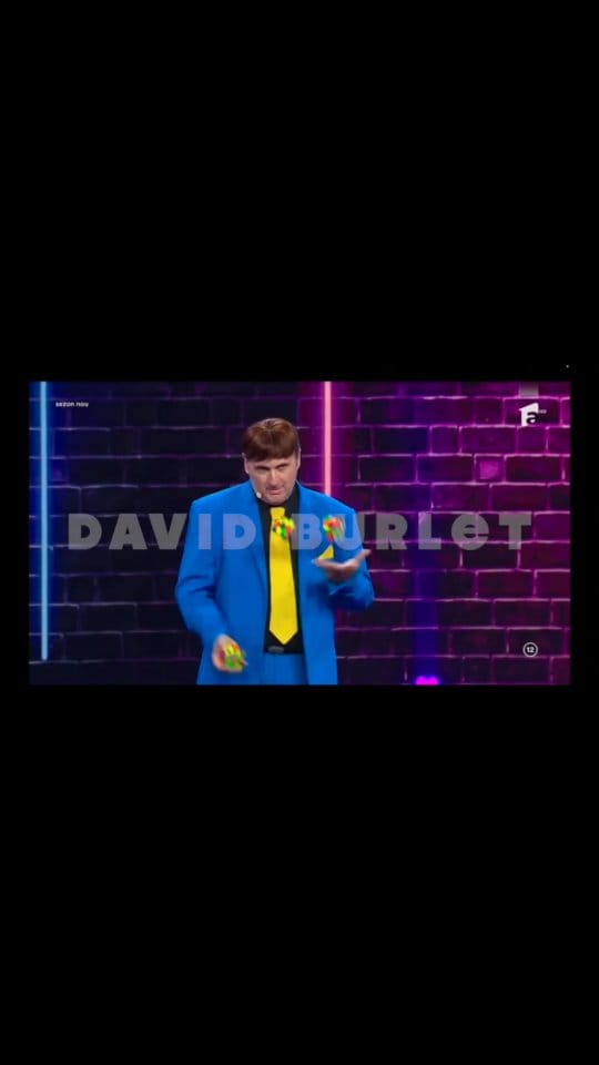 Post 9 by David Burlet - Magician Juggler on Instagram (video)