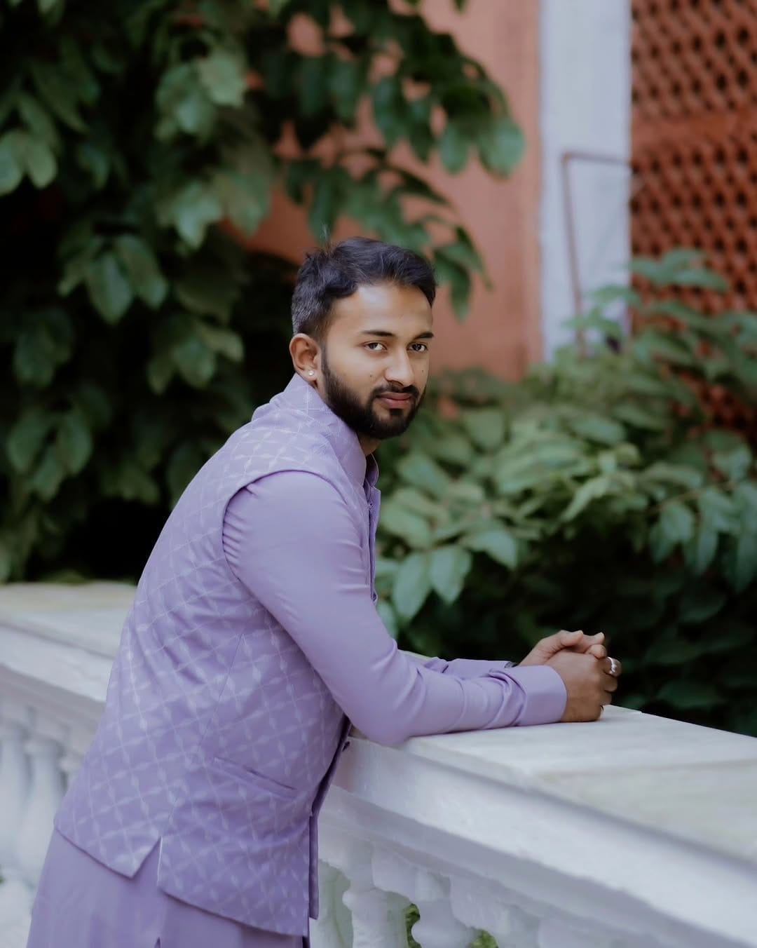 Post 10 by Yogesh Patil on Instagram (carousel)