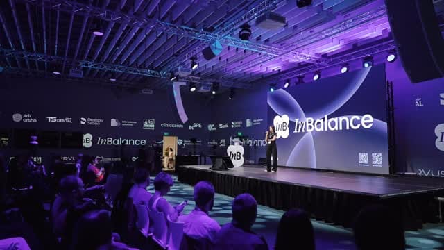 Post 4 by Навчальні курси для стоматологів on Instagram (video)