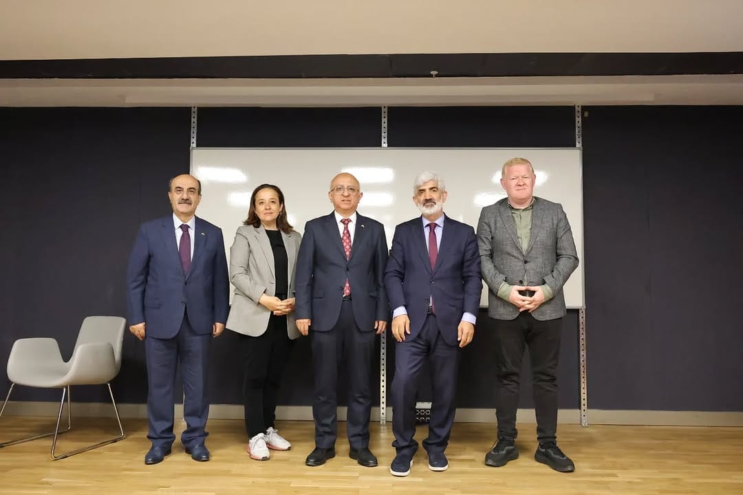 Post 9 by İstanbul Üniversitesi on Instagram (carousel)