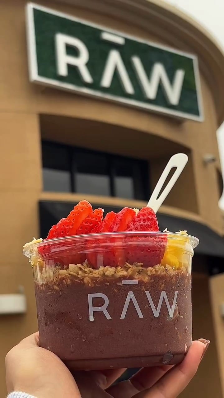 Post 5 by RĀW | Superfood Café on Instagram (video)