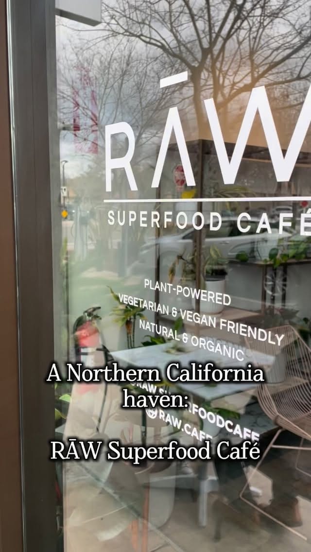 Post 4 by RĀW | Superfood Café on Instagram (video)