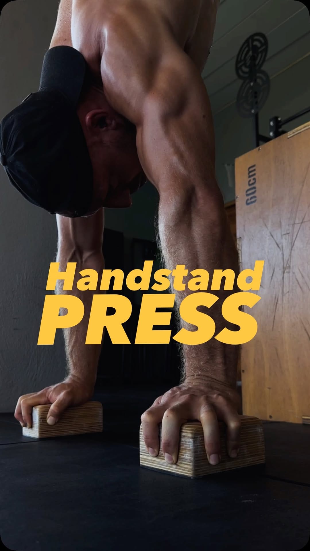 Post 2 by Niklas Ullmann on Instagram (video)