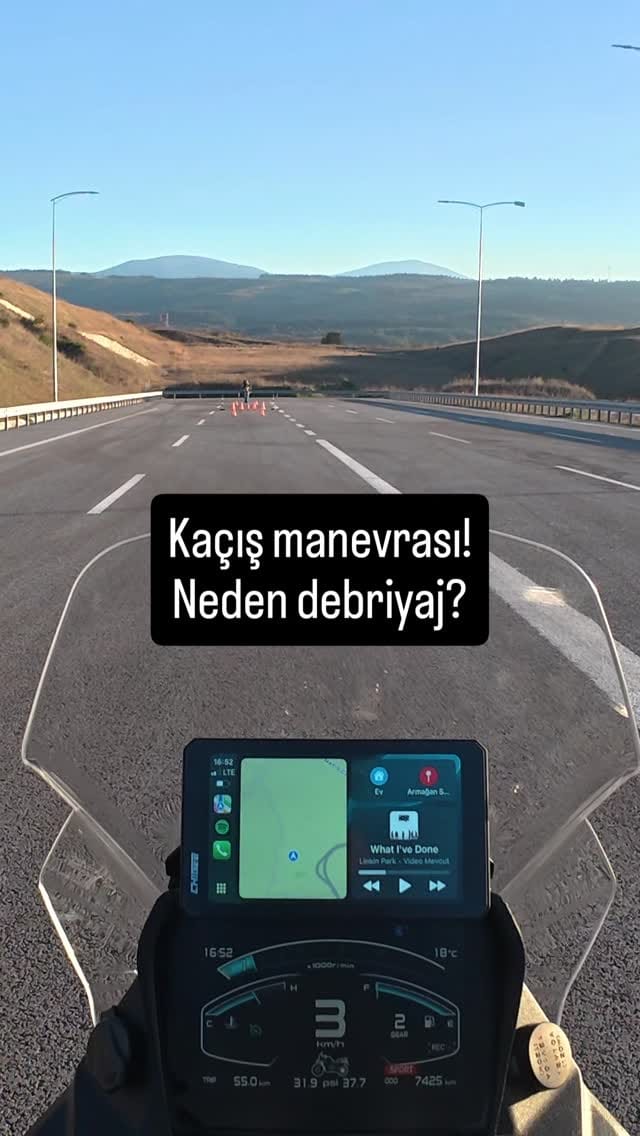 Post 8 by Motosiklet Üniversitesi on Instagram (video)