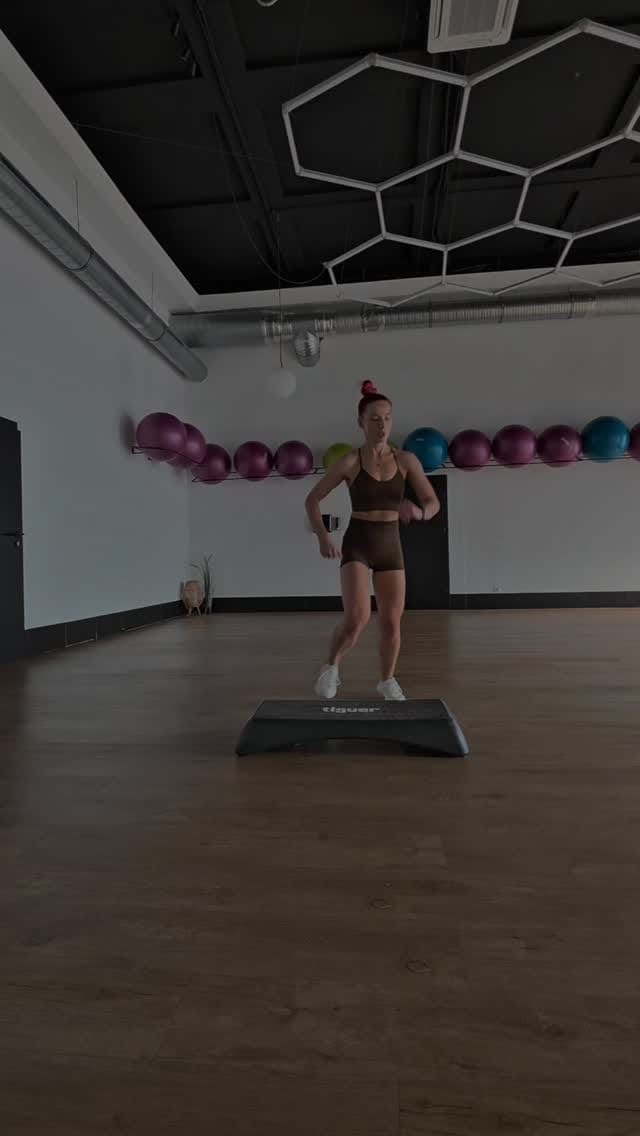 Post 3 by ProFi Academy on Instagram (video)