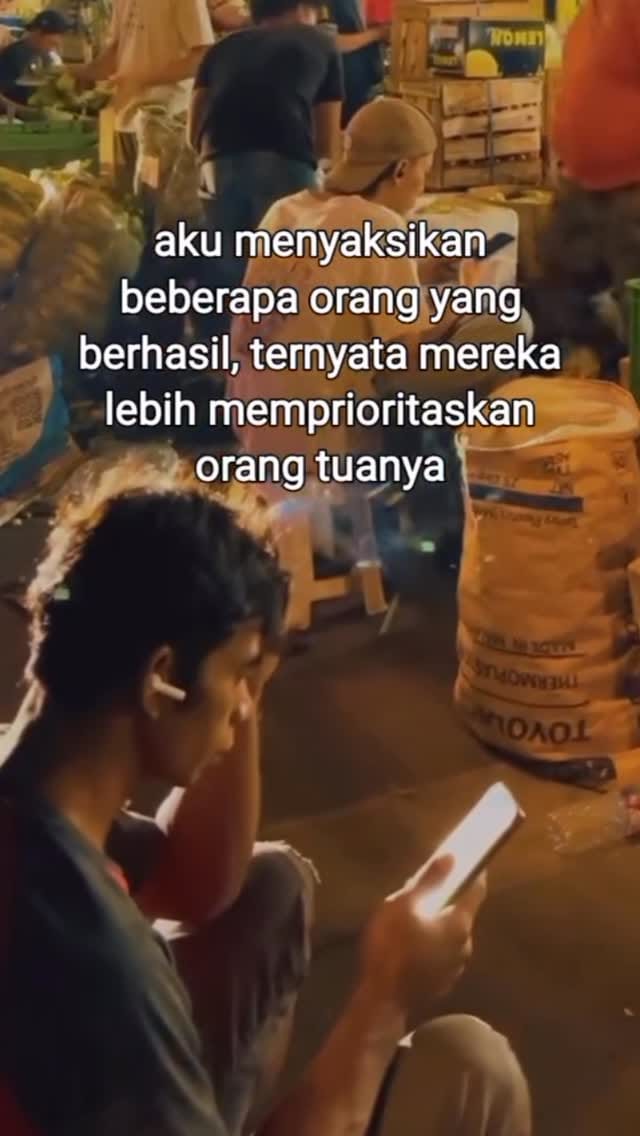 Post 10 by Berbagi_kebaikan on Instagram (video)