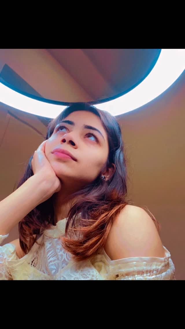 Post 3 by Preeti Malhotra Comar on Instagram (video)