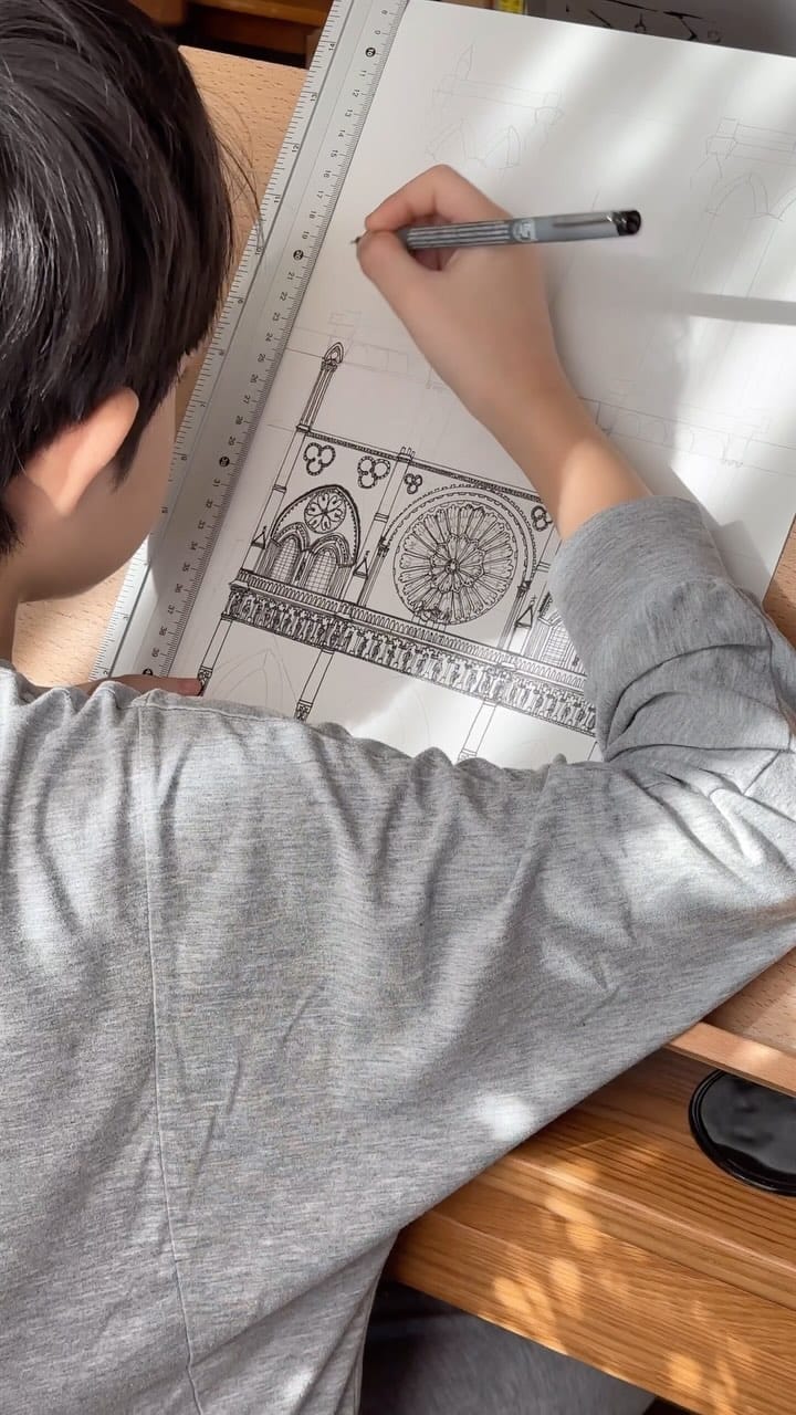 Post 8 by coming spring on Instagram (video)