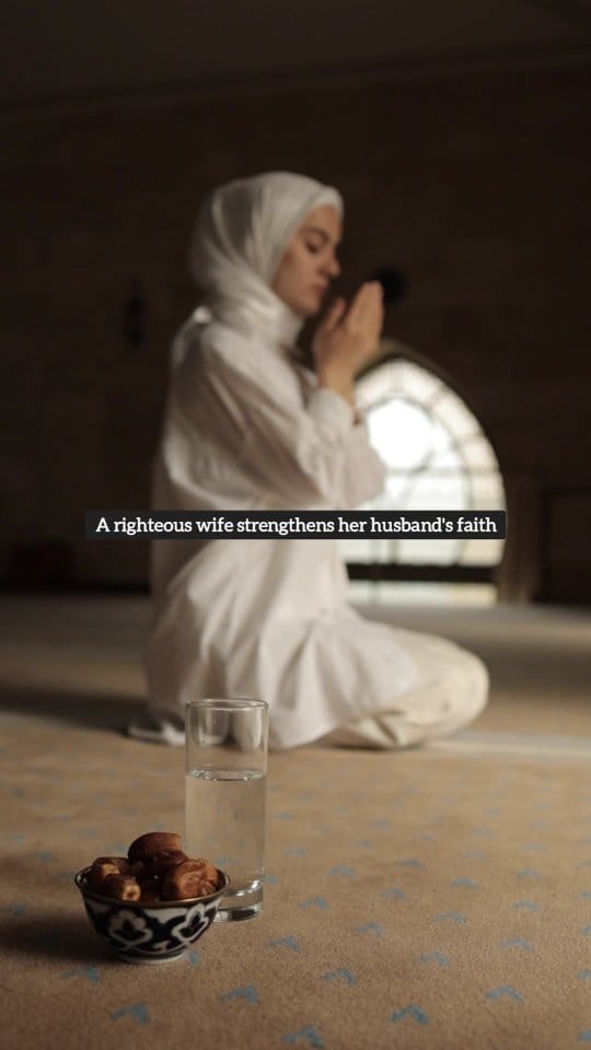 Post 1 by Islamic Reminder on Instagram (video)