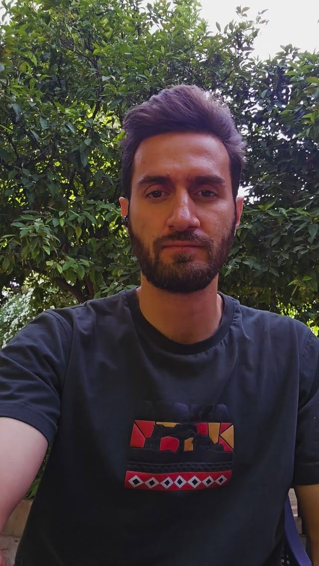 Post 8 by Reza Kazemi on Instagram (video)