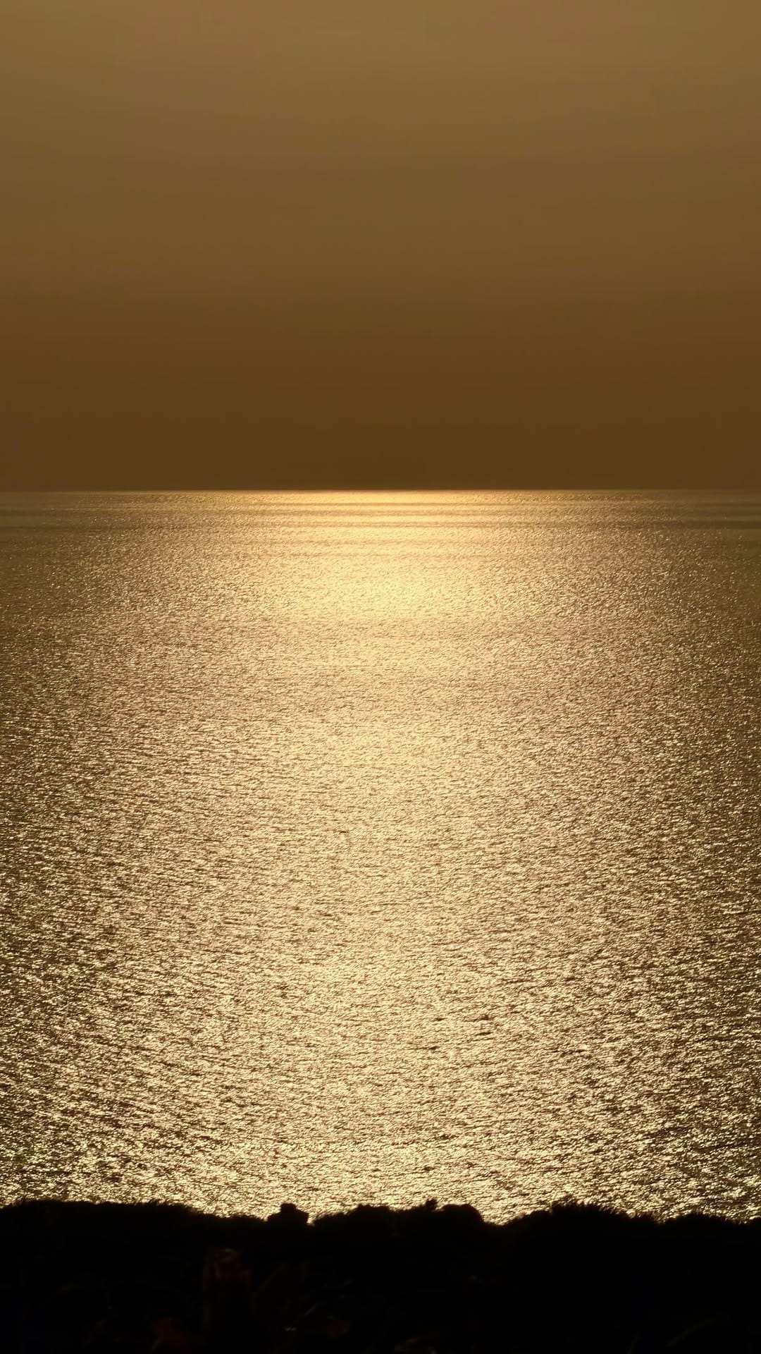 Post 6 by Manu Noraced on Instagram (video)