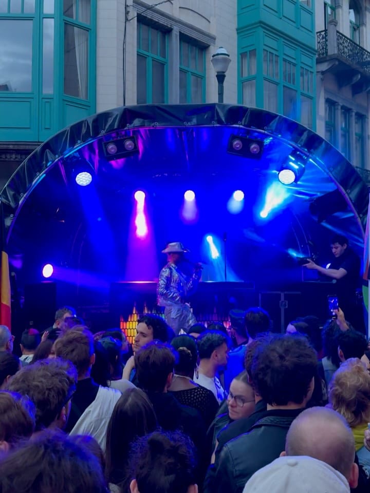 Post 4 by Marcos Adam on Instagram (carousel)