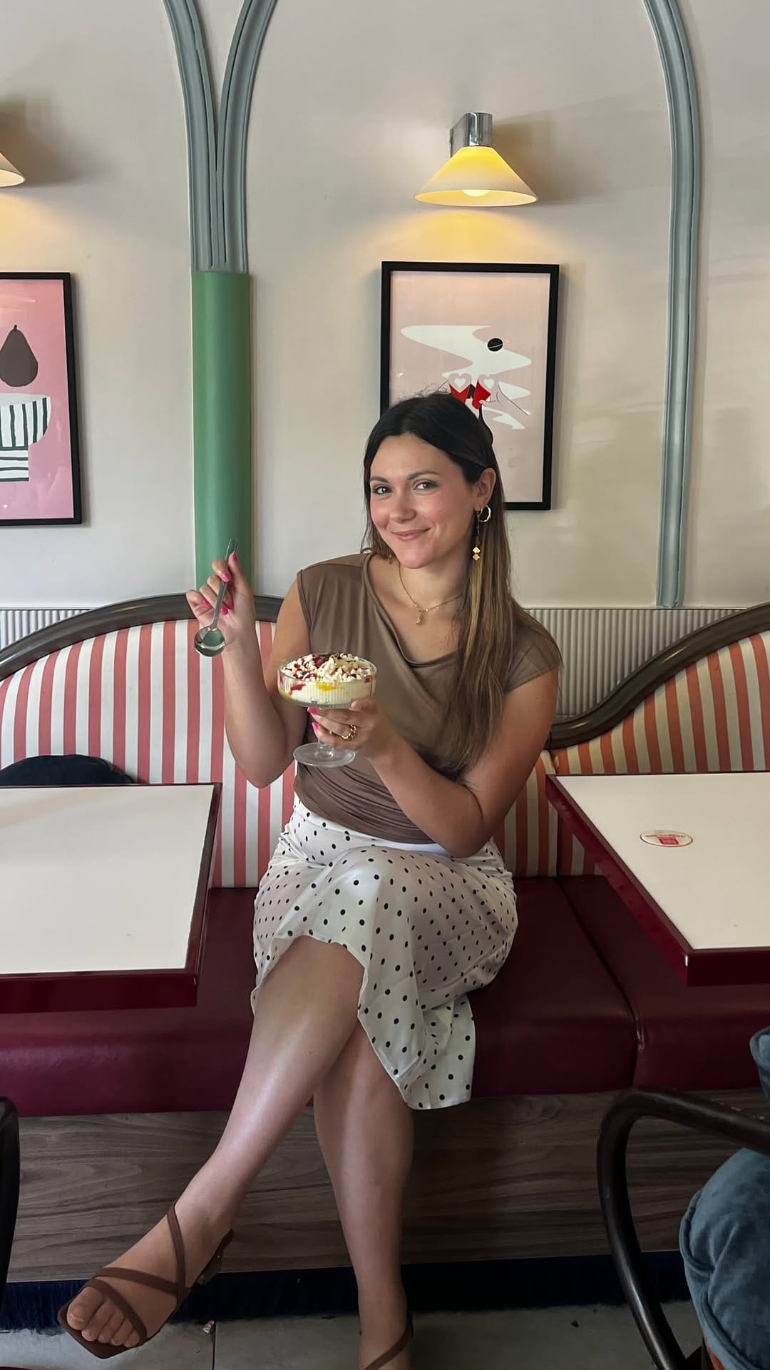 Post 2 by Libra 🌼 | Paris Lifestyle & UGC on Instagram (video)