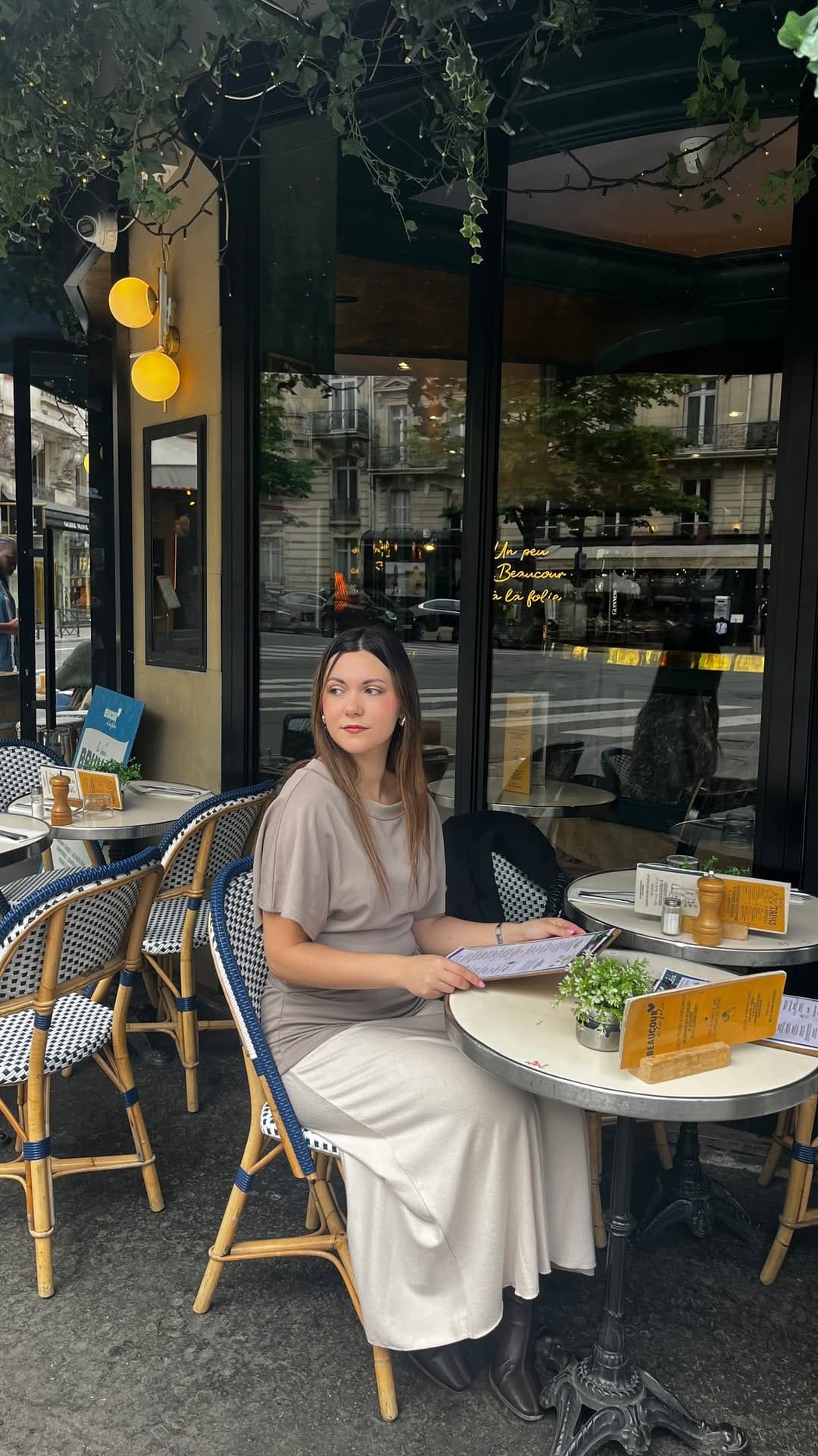 Post 4 by Libra 🌼 | Paris Lifestyle & UGC on Instagram (video)