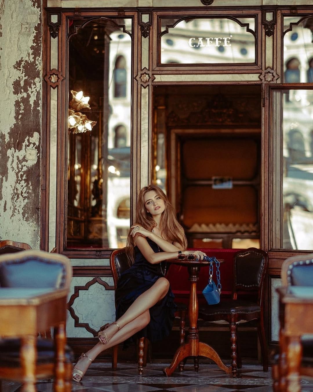 Post 10 by Ségolène Hyppolite on Instagram (carousel)